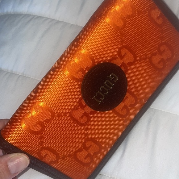 NWOT off the grid gucci zip around wallet Unisex - Picture 6 of 11